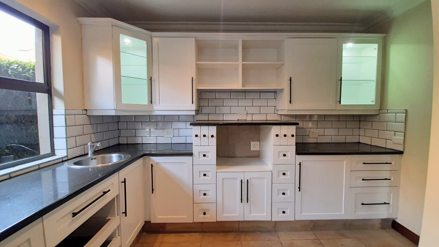 4 Bedroom Property for Sale in Pecanwood Estate North West